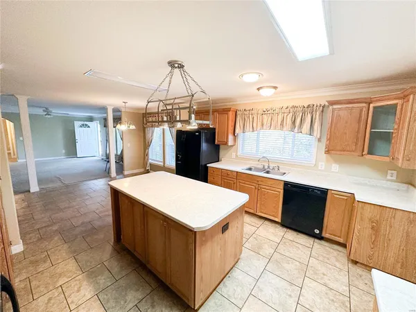 $199,900 | 675 County Road 2590, Edgar Springs, MO 65462