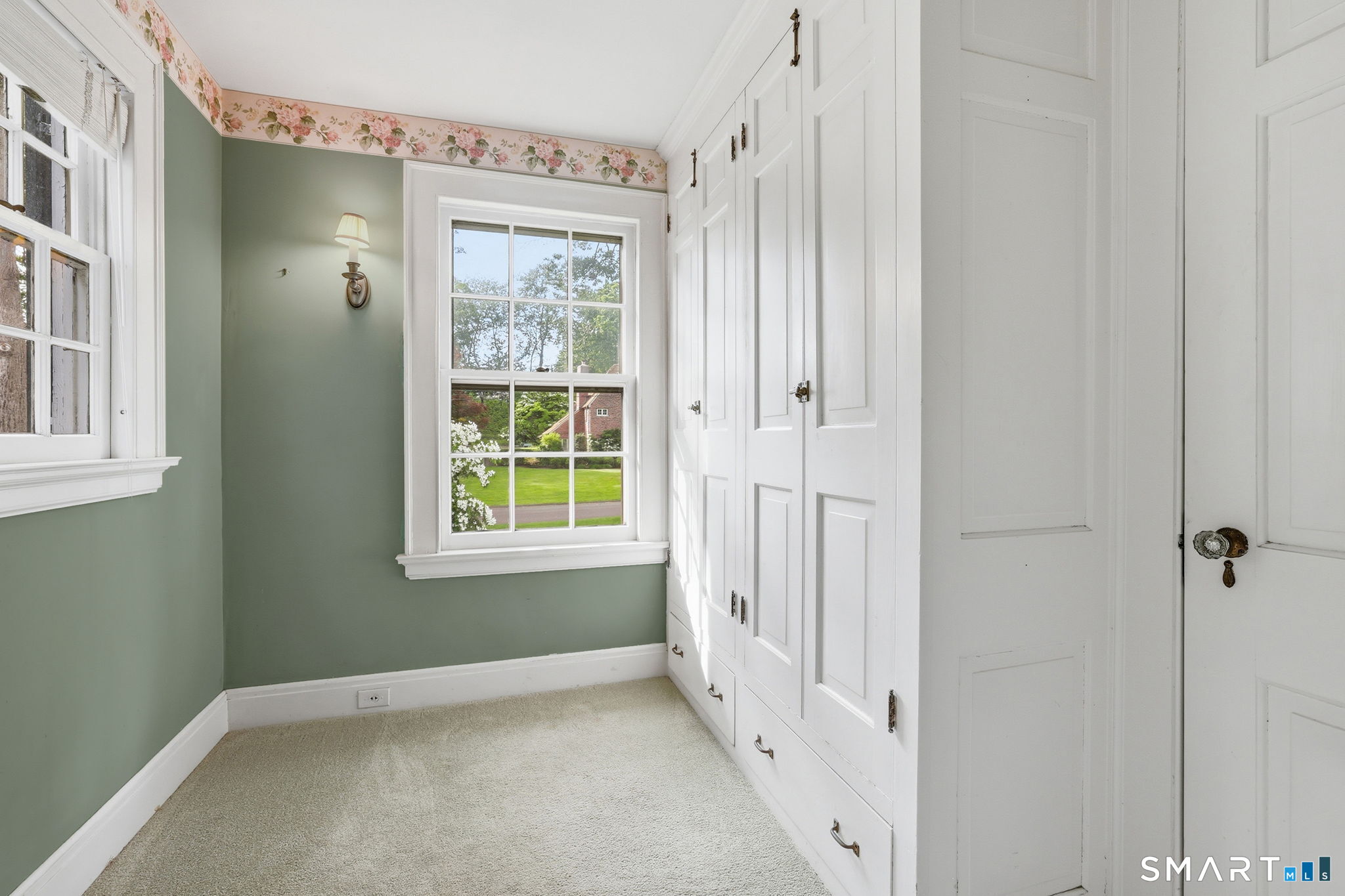 73 Inwood Road Fairfield, CT 06825 - Photo 32 of 40 Primary Dressing Room with built-ins