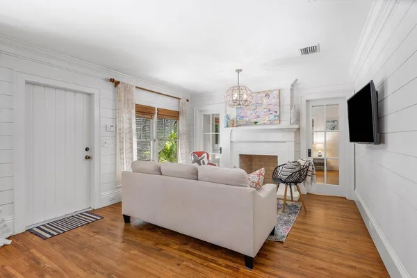 $9,000 | 918 Northeast 5th Street, Delray Beach, FL 33483