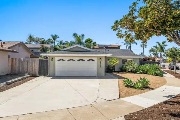 $995,000 | 2309 Saratoga Street, Oceanside, CA 92054