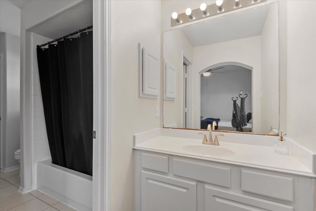 6507 Quiet Pointe Drive Spring, TX 77389 - Photo 22 of 46