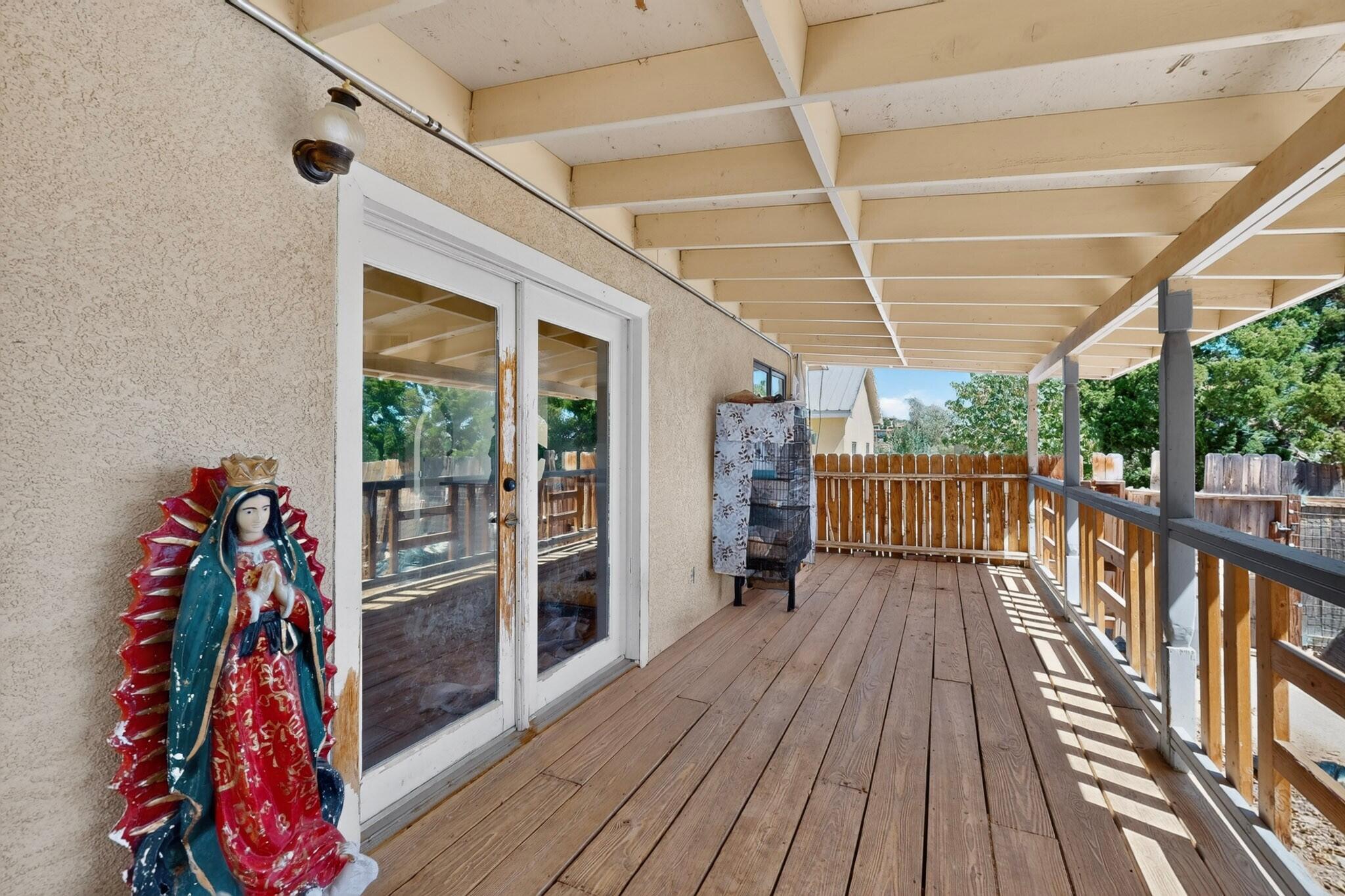 135 Reclining Acres Road Corrales, NM 87048 - Photo 48 of 69 Gallery Image 48