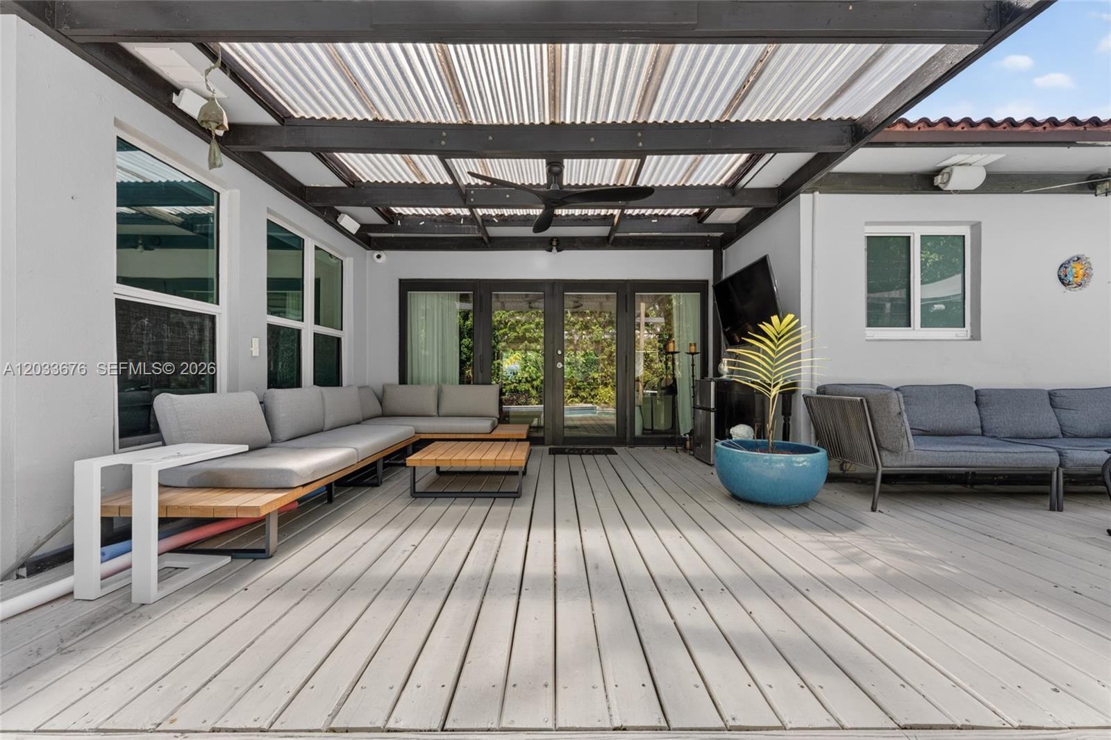 5314 Alton Road Miami Beach, FL 33140 - Photo 26 of 34