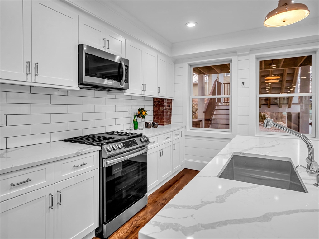 30 Copeland Street, Unit 1 Boston, MA 02119 - Photo 32 of 39