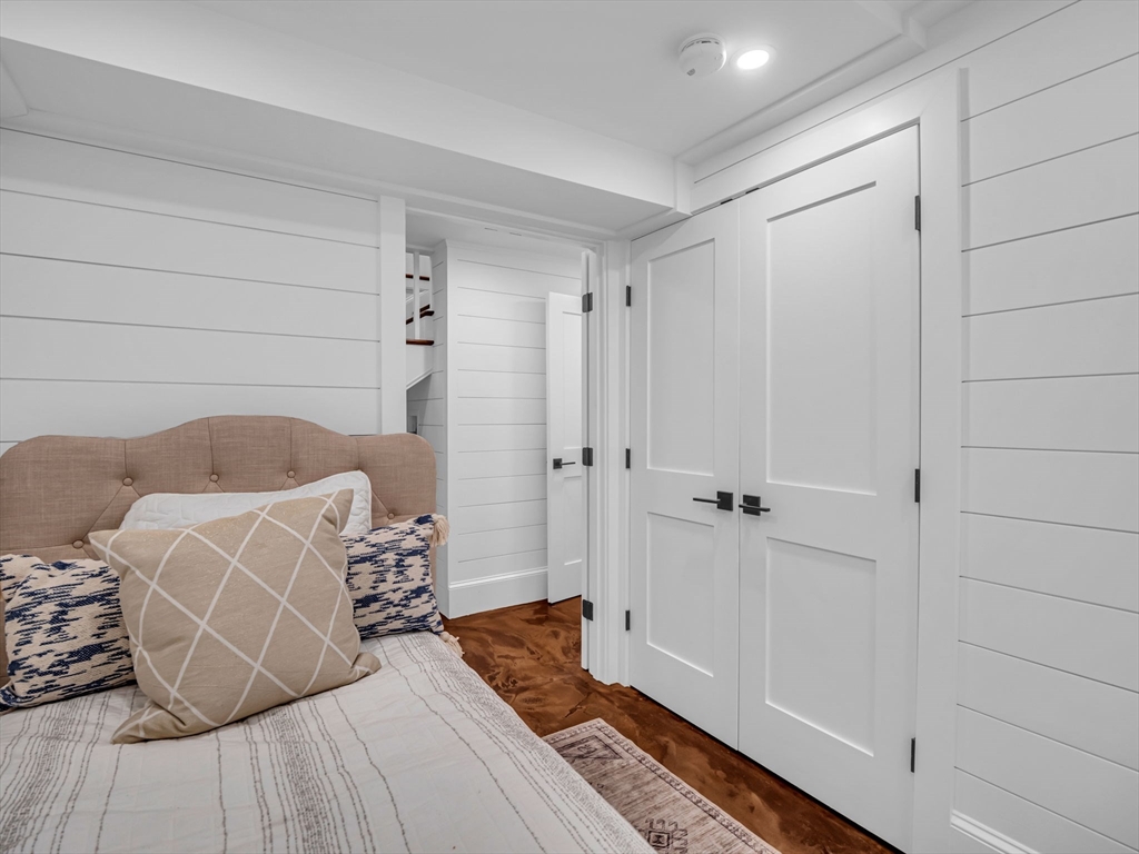 30 Copeland Street, Unit 1 Boston, MA 02119 - Photo 34 of 39