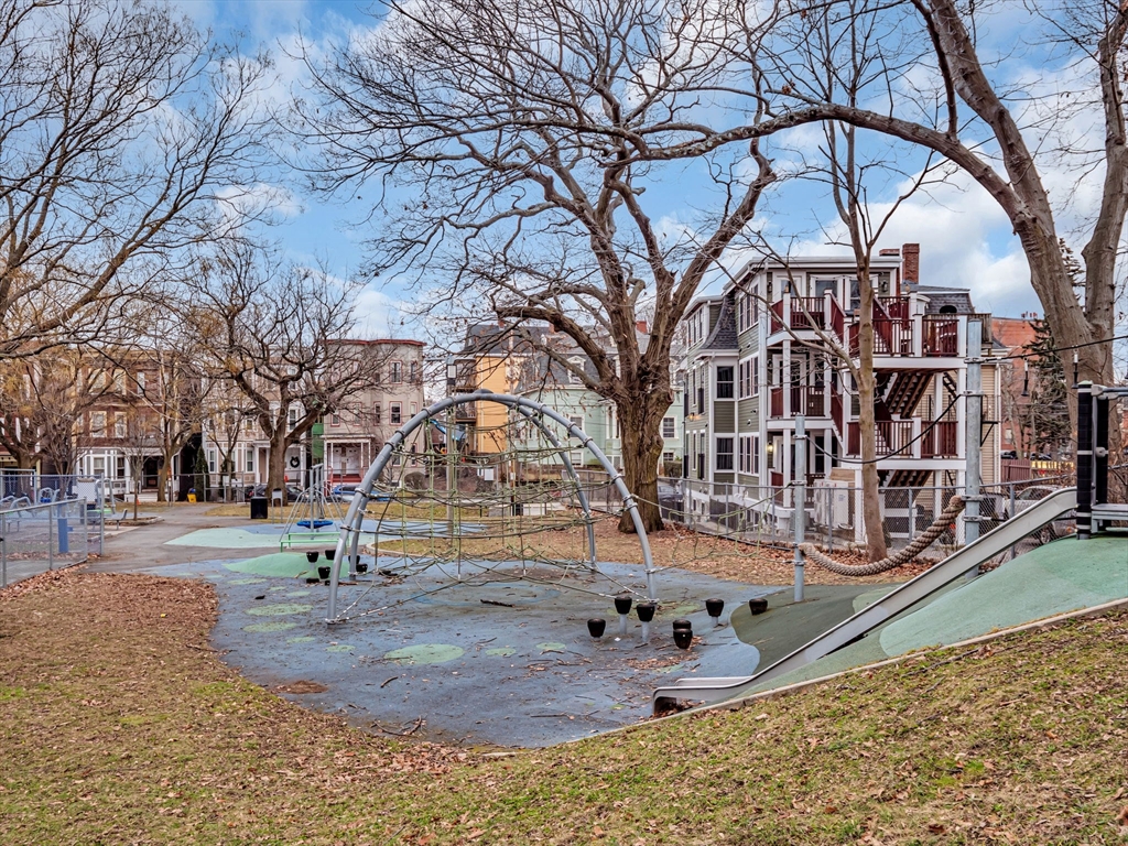 30 Copeland Street, Unit 1 Boston, MA 02119 - Photo 38 of 39