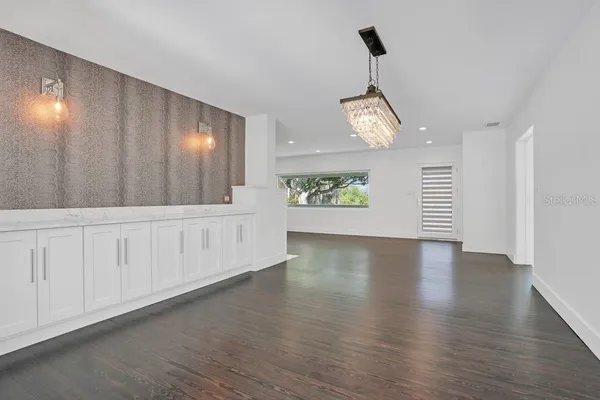 $7,000 | 812 East Boulevard, Windermere, FL 34786