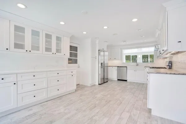 $7,000 | 812 East Boulevard, Windermere, FL 34786