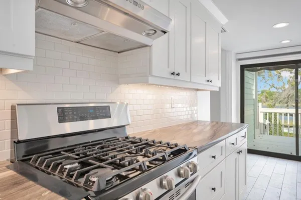 $7,000 | 812 East Boulevard, Windermere, FL 34786