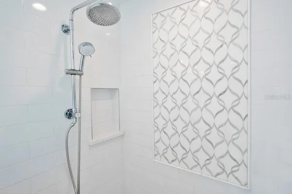 $7,000 | 812 East Boulevard, Windermere, FL 34786