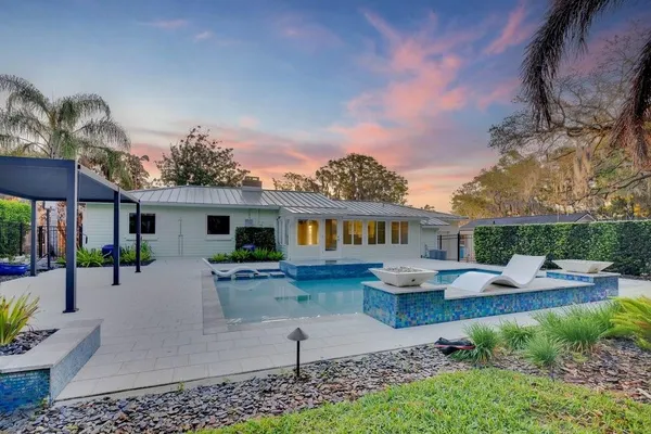 $7,000 | 812 East Boulevard, Windermere, FL 34786