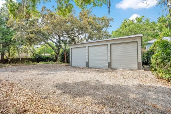 $7,000 | 812 East Boulevard, Windermere, FL 34786