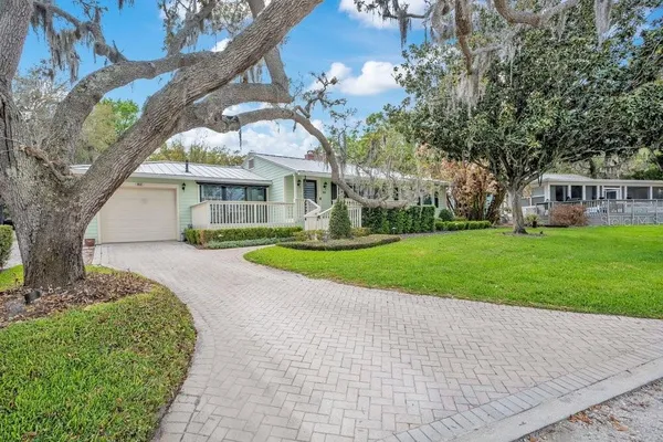 $7,000 | 812 East Boulevard, Windermere, FL 34786