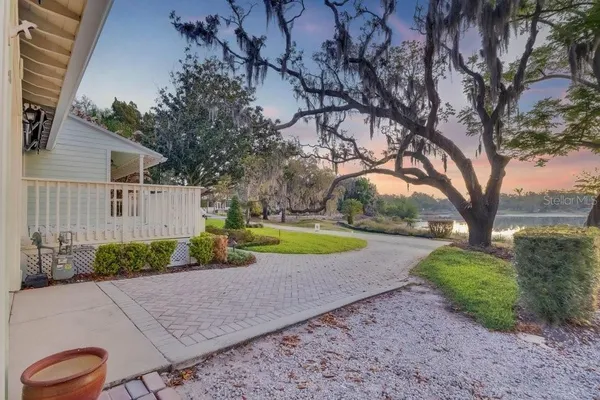 $7,000 | 812 East Boulevard, Windermere, FL 34786