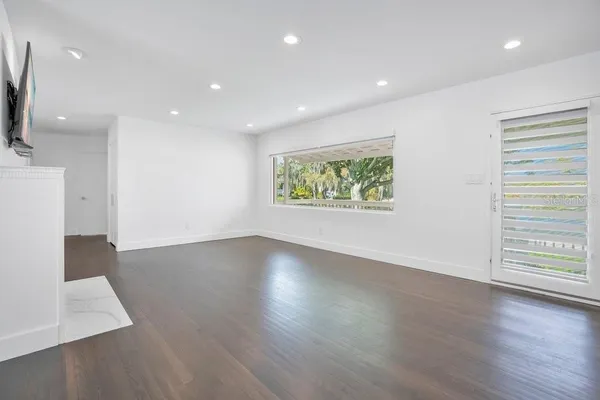 $7,000 | 812 East Boulevard, Windermere, FL 34786