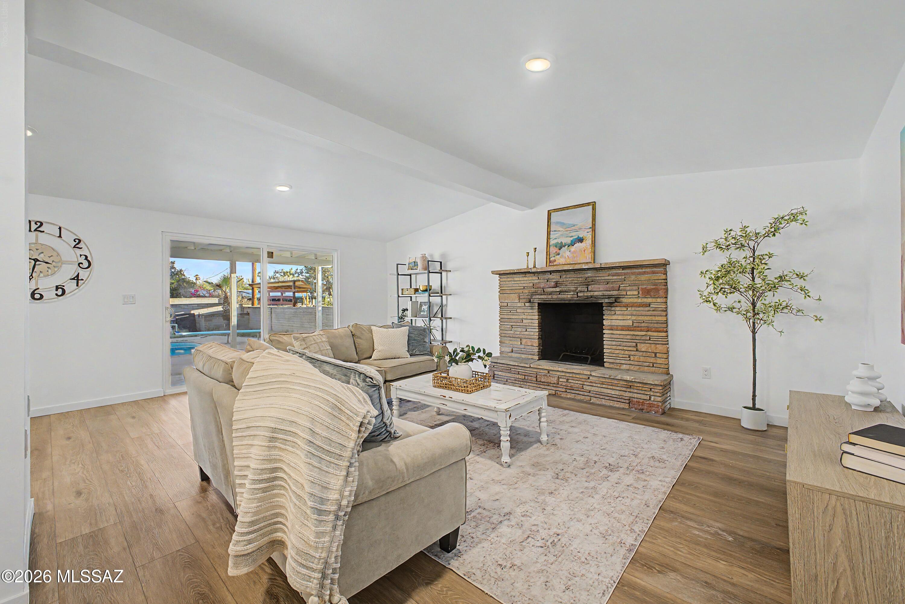 5414 East 3rd Street Tucson, AZ 85711 - Photo 5 of 28 17-3rd