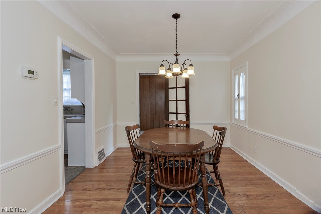 4173 Bushnell Road University Heights, OH 44118 - Photo 8 of 35 Gallery Image 8