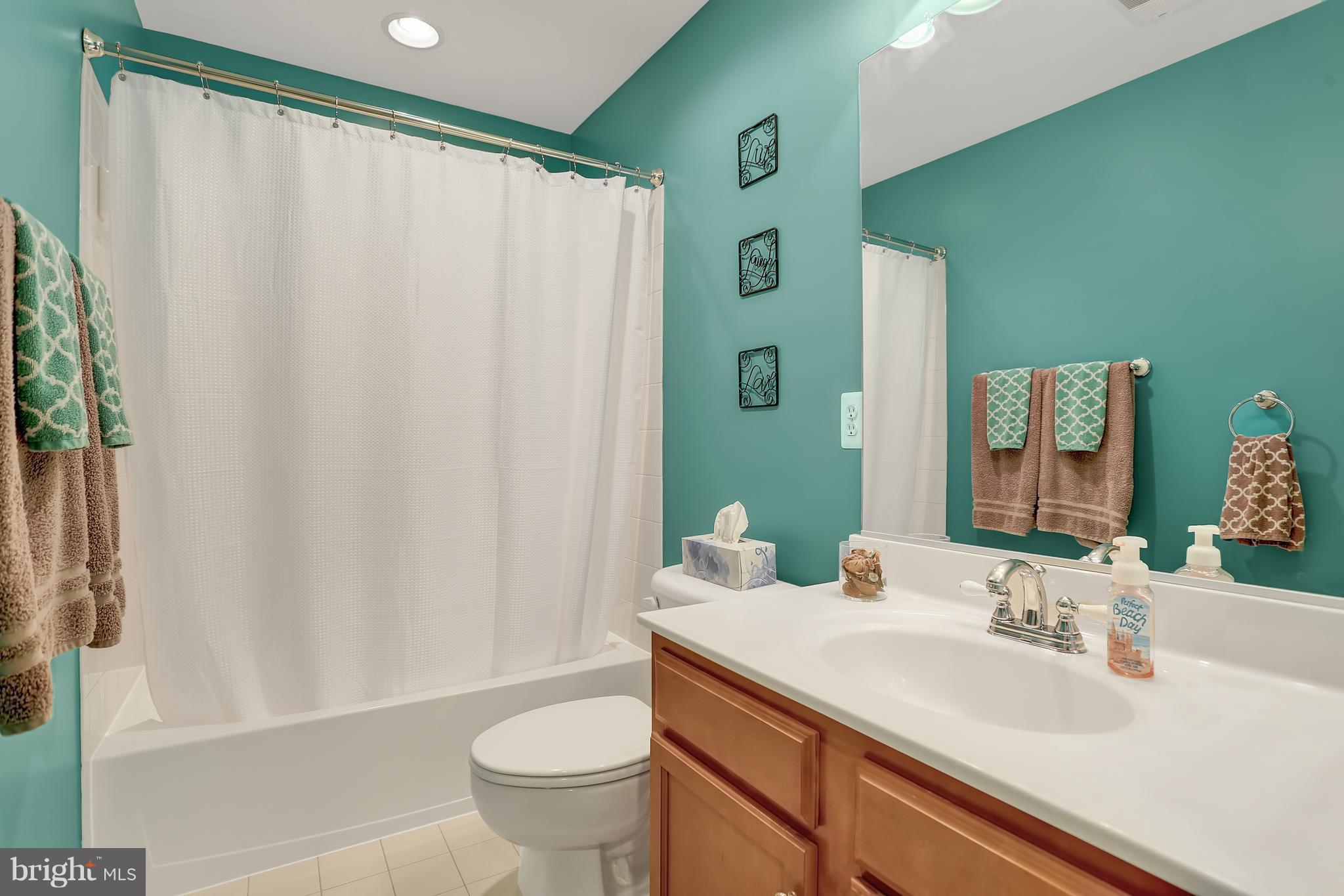 41864 Diabase Square Aldie, VA 20105 - Photo 18 of 30 Bath