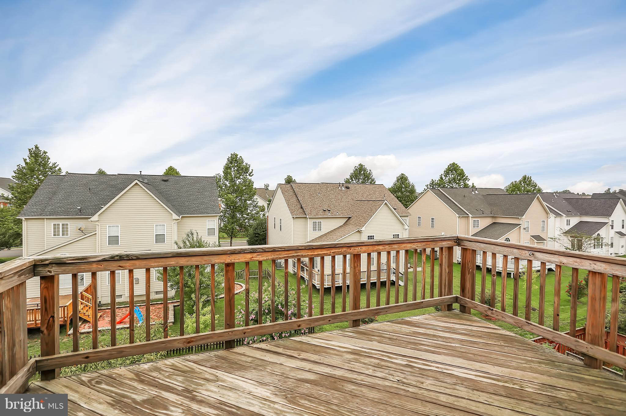 41864 Diabase Square Aldie, VA 20105 - Photo 27 of 30 Deck off the Master Bedroom