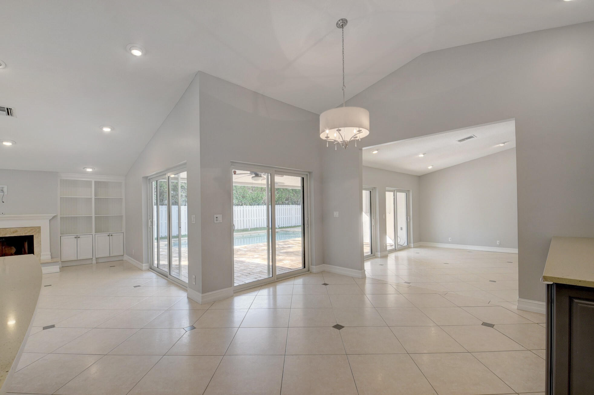 2901 Northwest 25th Terrace Boca Raton, FL 33434 - Photo 12 of 77 19_dsc_6868_69_70_71_72