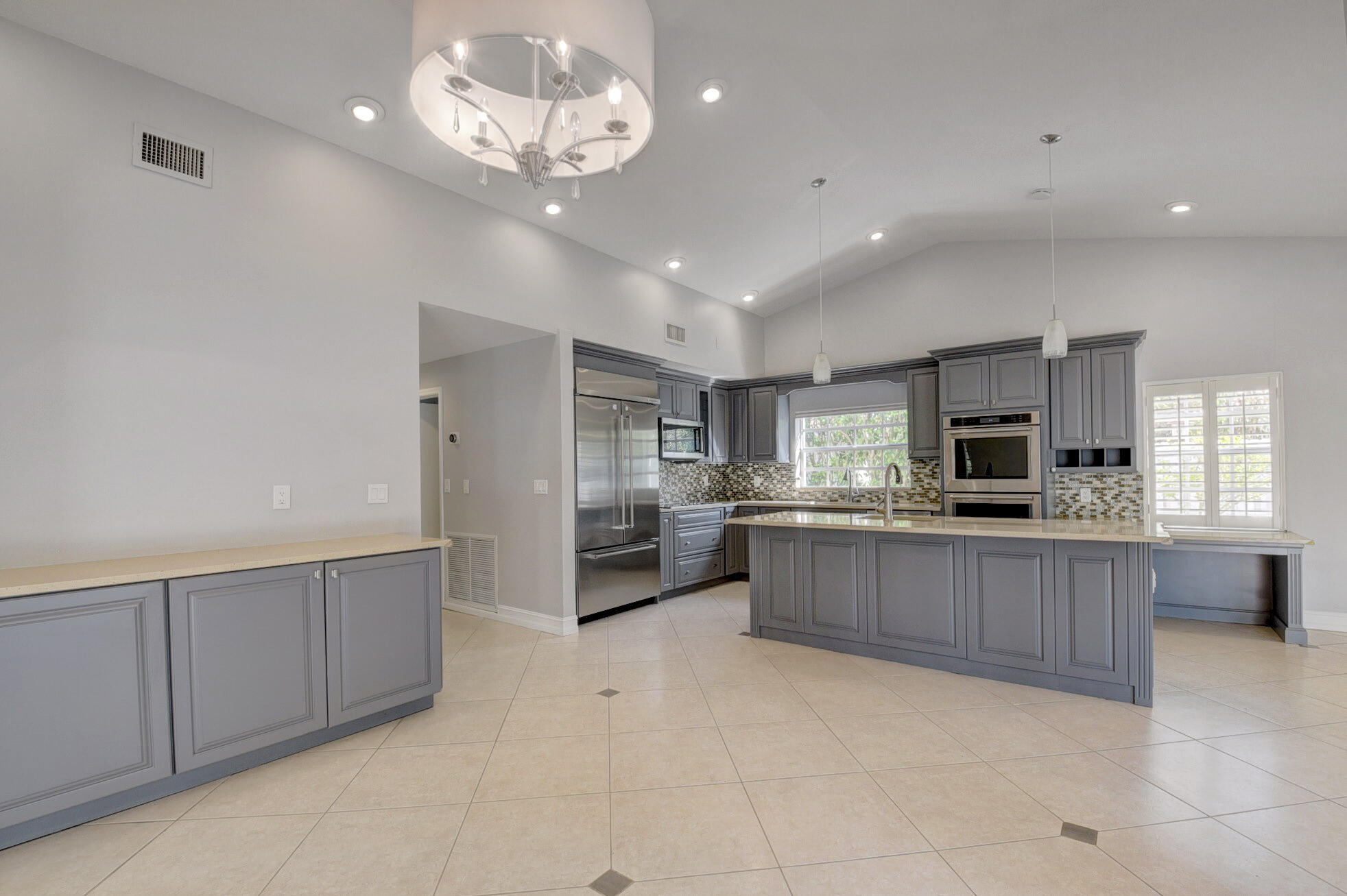 2901 Northwest 25th Terrace Boca Raton, FL 33434 - Photo 14 of 77 20_dsc_6848_49_50_51_52