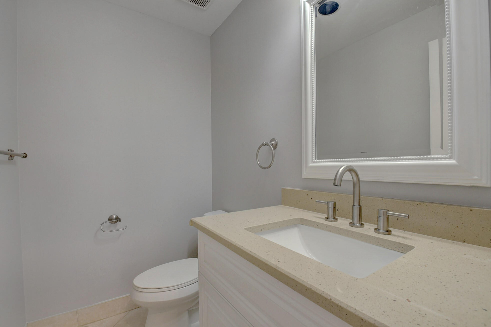 2901 Northwest 25th Terrace Boca Raton, FL 33434 - Photo 27 of 77 37_dsc_6988_89_90_91_92