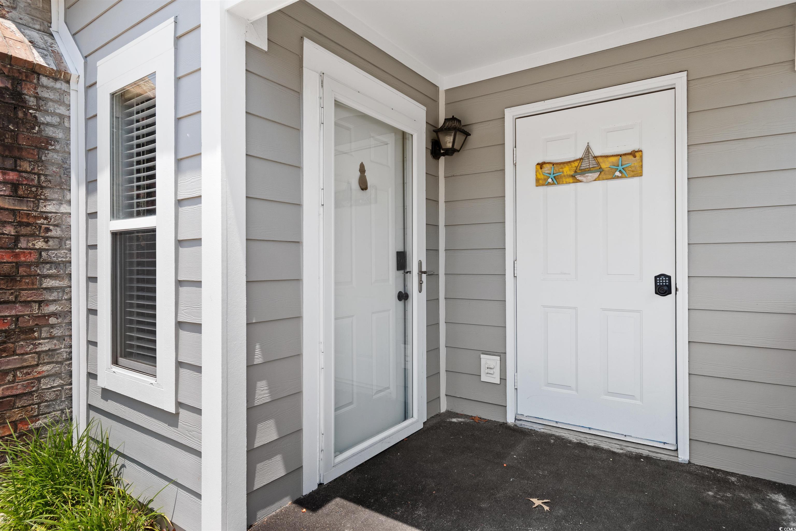 605 A 17th Avenue South North Myrtle Beach, SC 29582 - Photo 2 of 36 Doorway to property