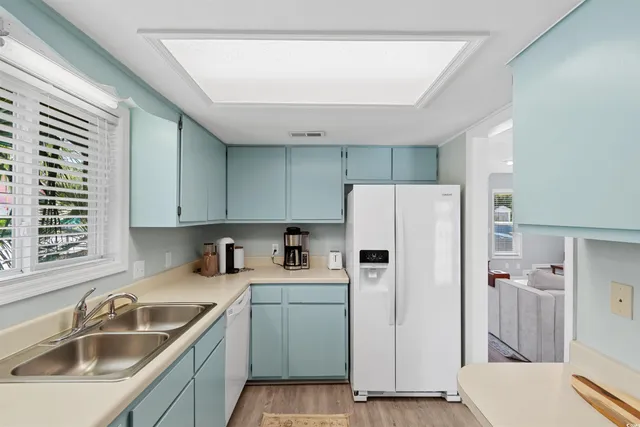 $1,650 | 605 A 17th Avenue South, North Myrtle Beach, SC 29582