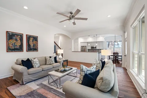 $1,035,000 | 4313 Dorothy Street, Bellaire, TX 77401