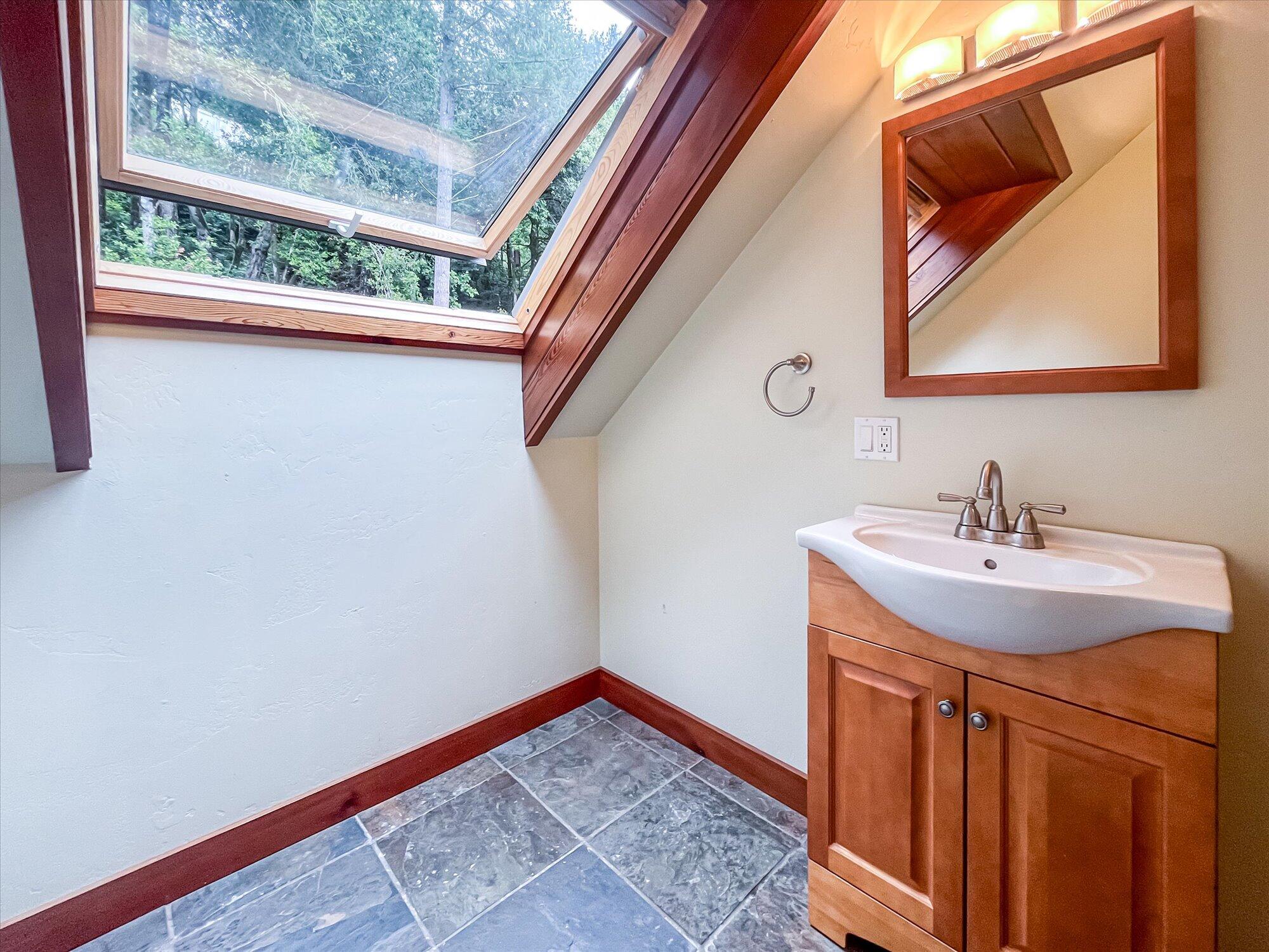 8521 Butler Valley Road Korbel, CA 95550 - Photo 49 of 115