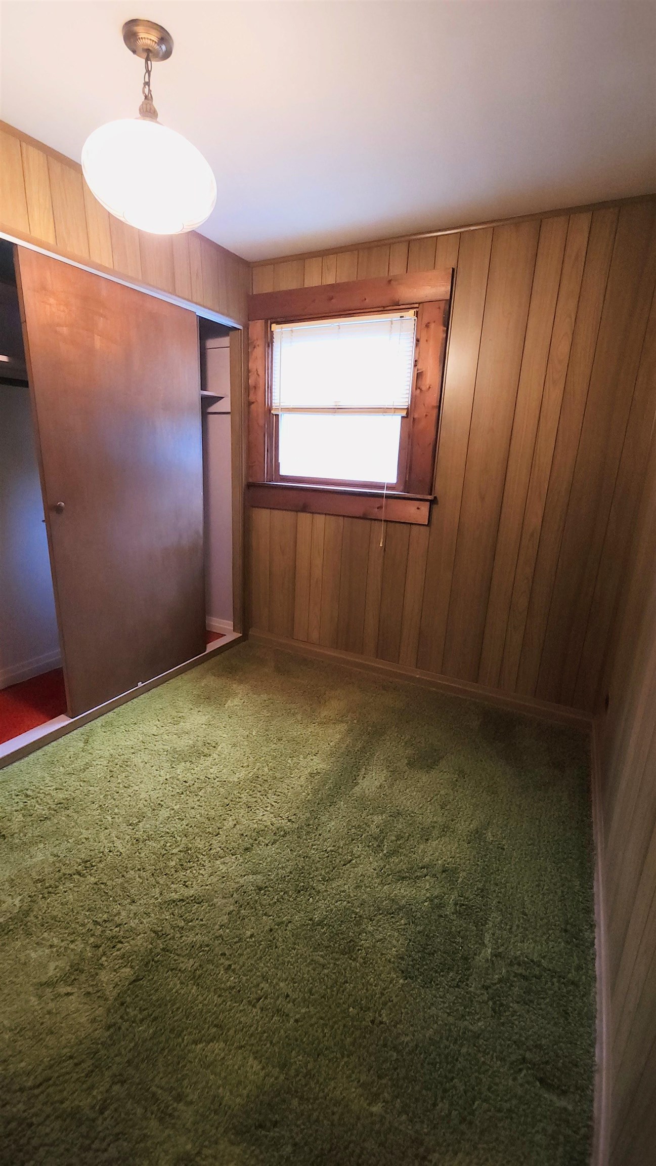 470 Brookside Road North Barrington, IL 60010 - Photo 20 of 38 a view of room with window and hardwood floor