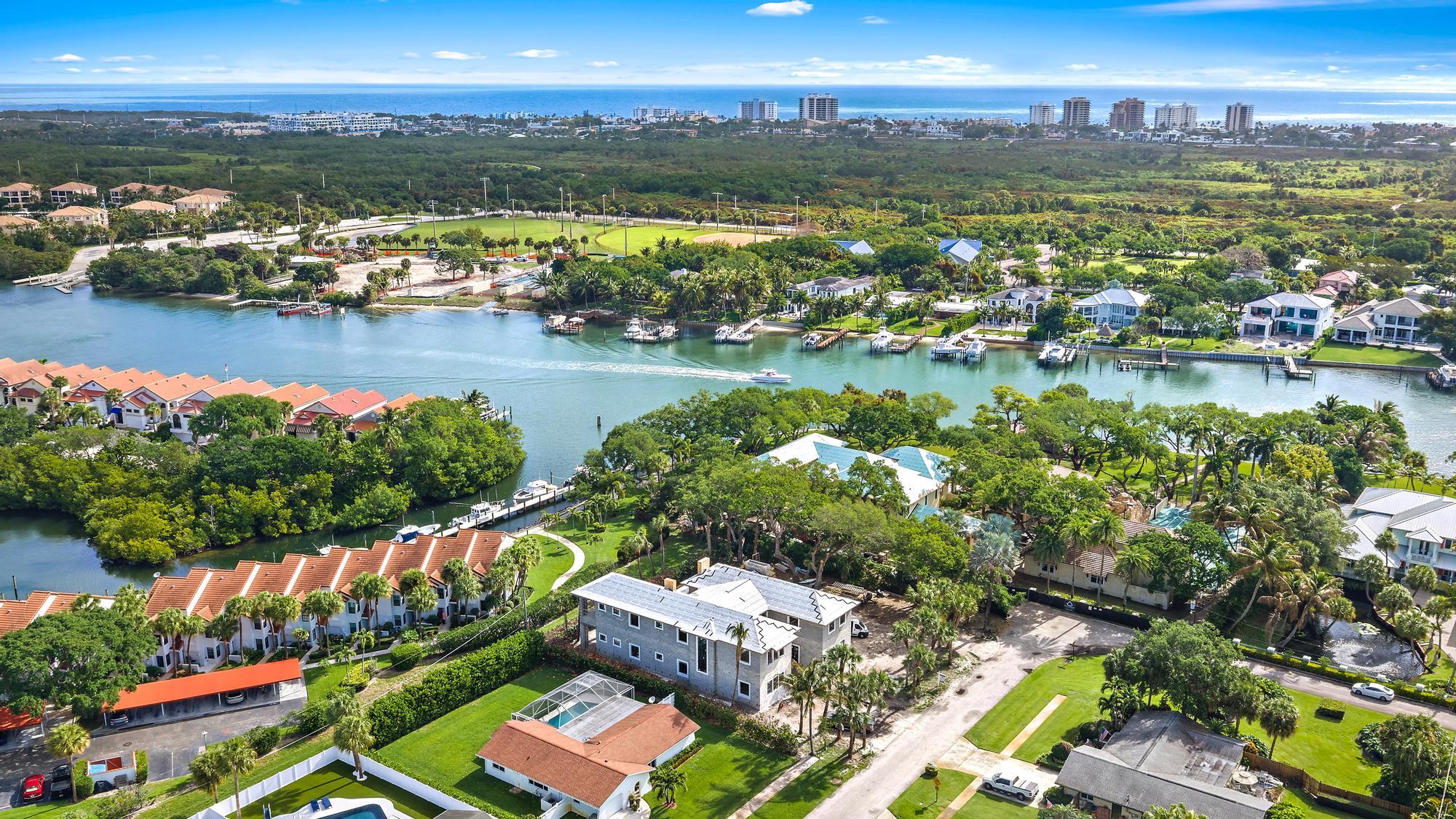 2267 Windsor Road Palm Beach Gardens, FL 33410 - Photo 14 of 28 2267 Windsor rd-12
