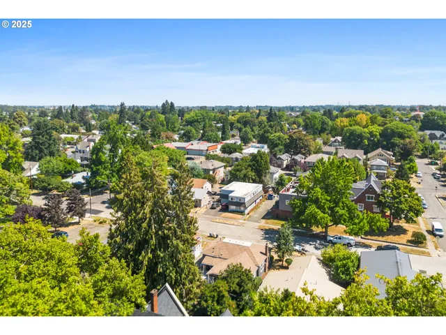 $625,000 | 216 Northwest 13th Street, Corvallis, OR 97330