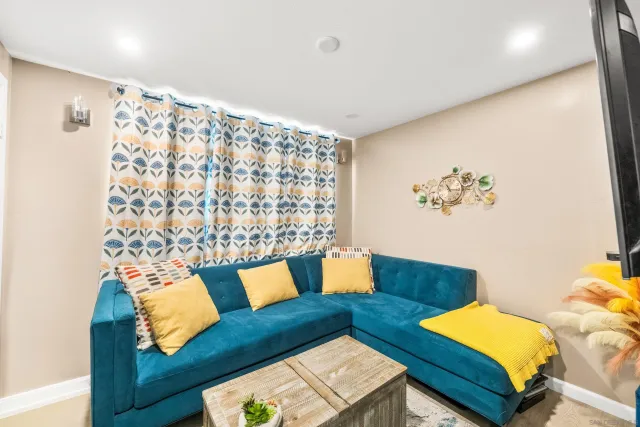 $4,600 | 8459 Tommy Drive, San Diego, CA 92119