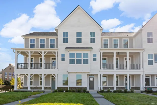 $520,000 | 107 Parkerwood Lane, West Lafayette, IN 47906