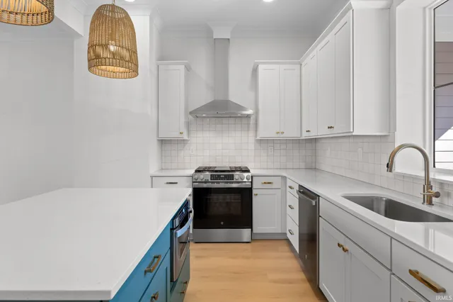 $520,000 | 107 Parkerwood Lane, West Lafayette, IN 47906