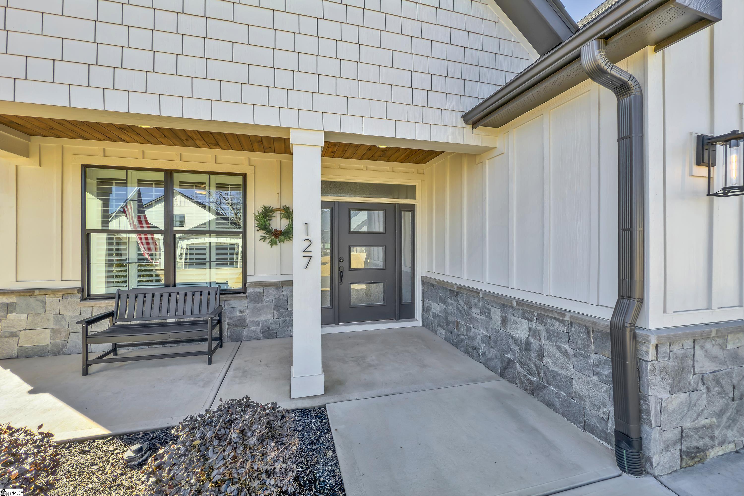 127 Winding Rock Road Simpsonville, SC 29680 - Photo 2 of 26 Gallery Image 2