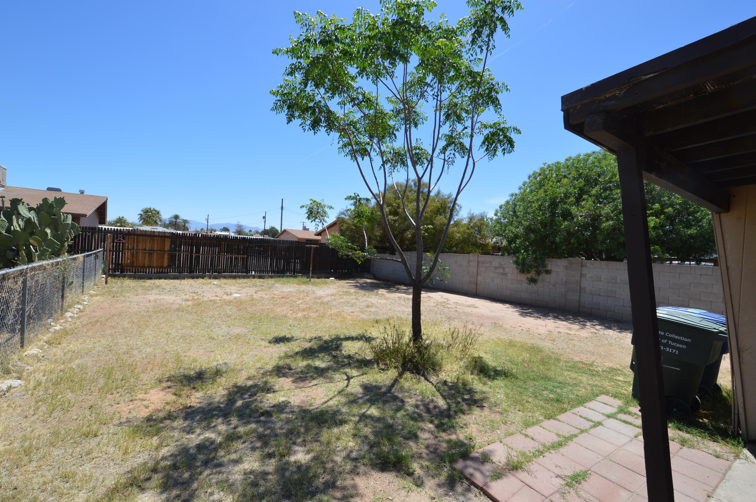 1150 North Santa Rosa Avenue Tucson, AZ 85712 - Photo 7 of 8