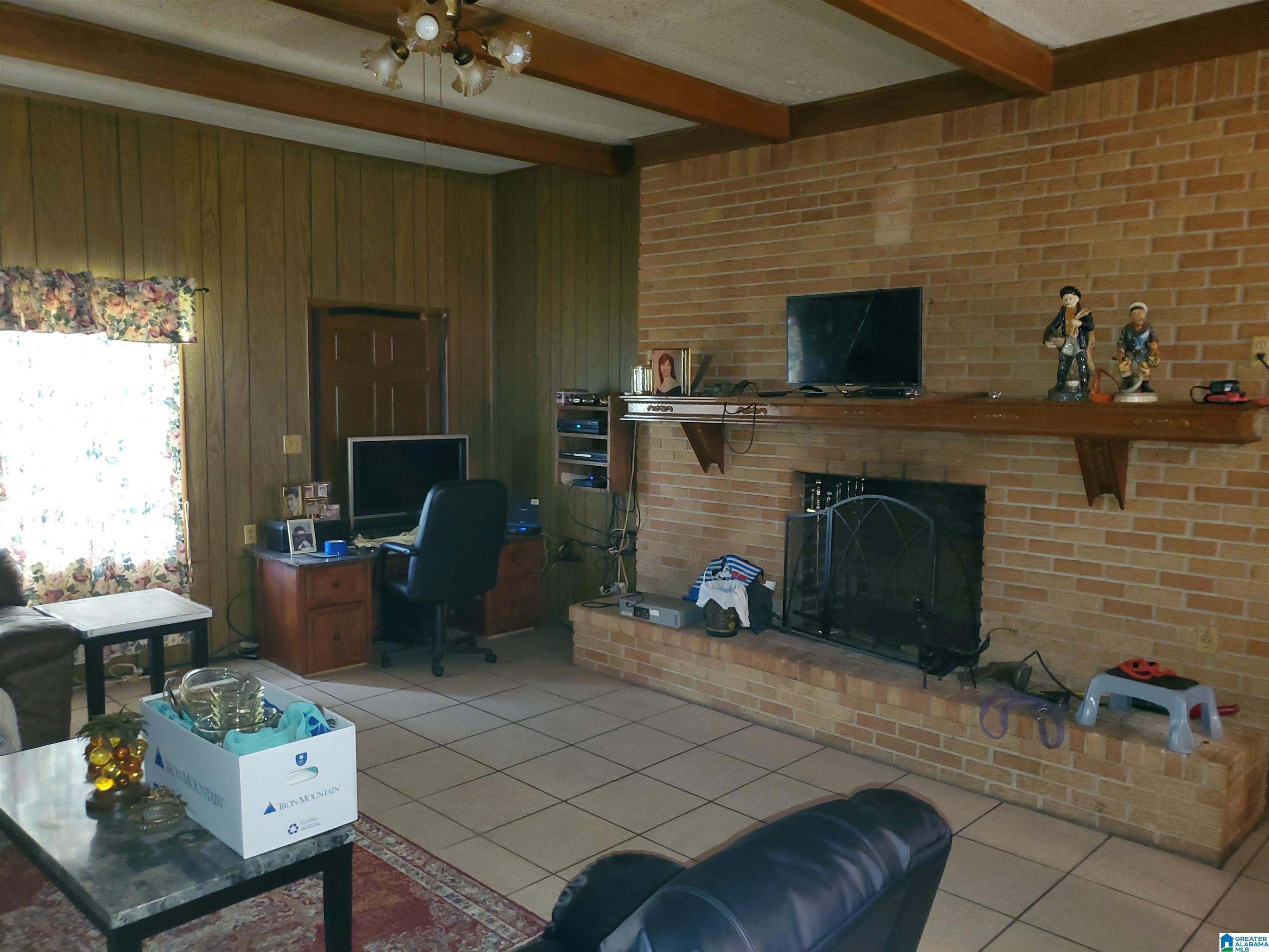 1506 Main Street North Boaz, AL 35957 - Photo 3 of 19