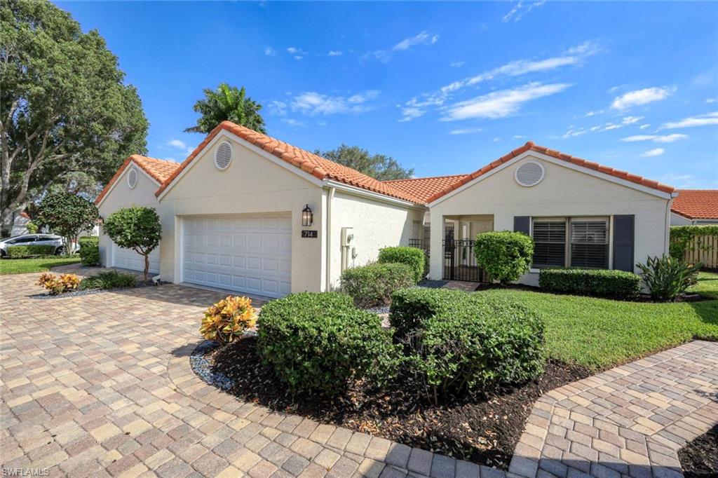 714 Reef Point Circle Naples, FL 34108 - Photo 3 of 33