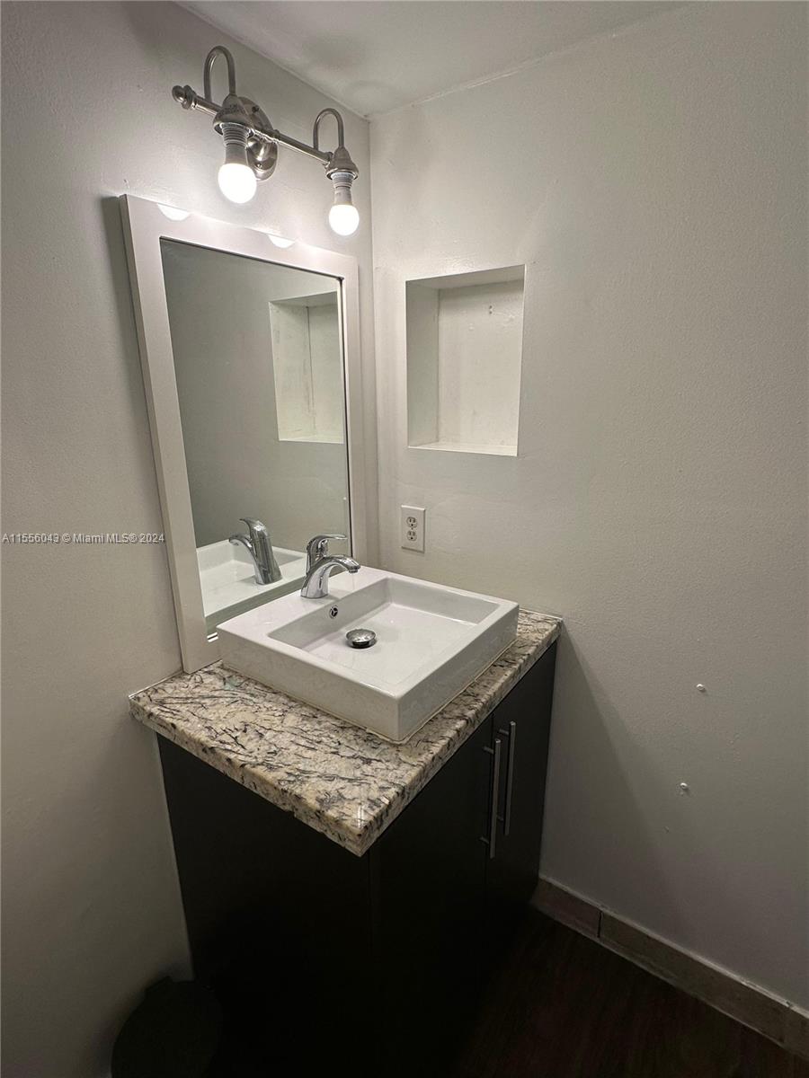 10825 Southwest 112th Avenue, Unit 115 Miami, FL 33176 - Photo 15 of 19