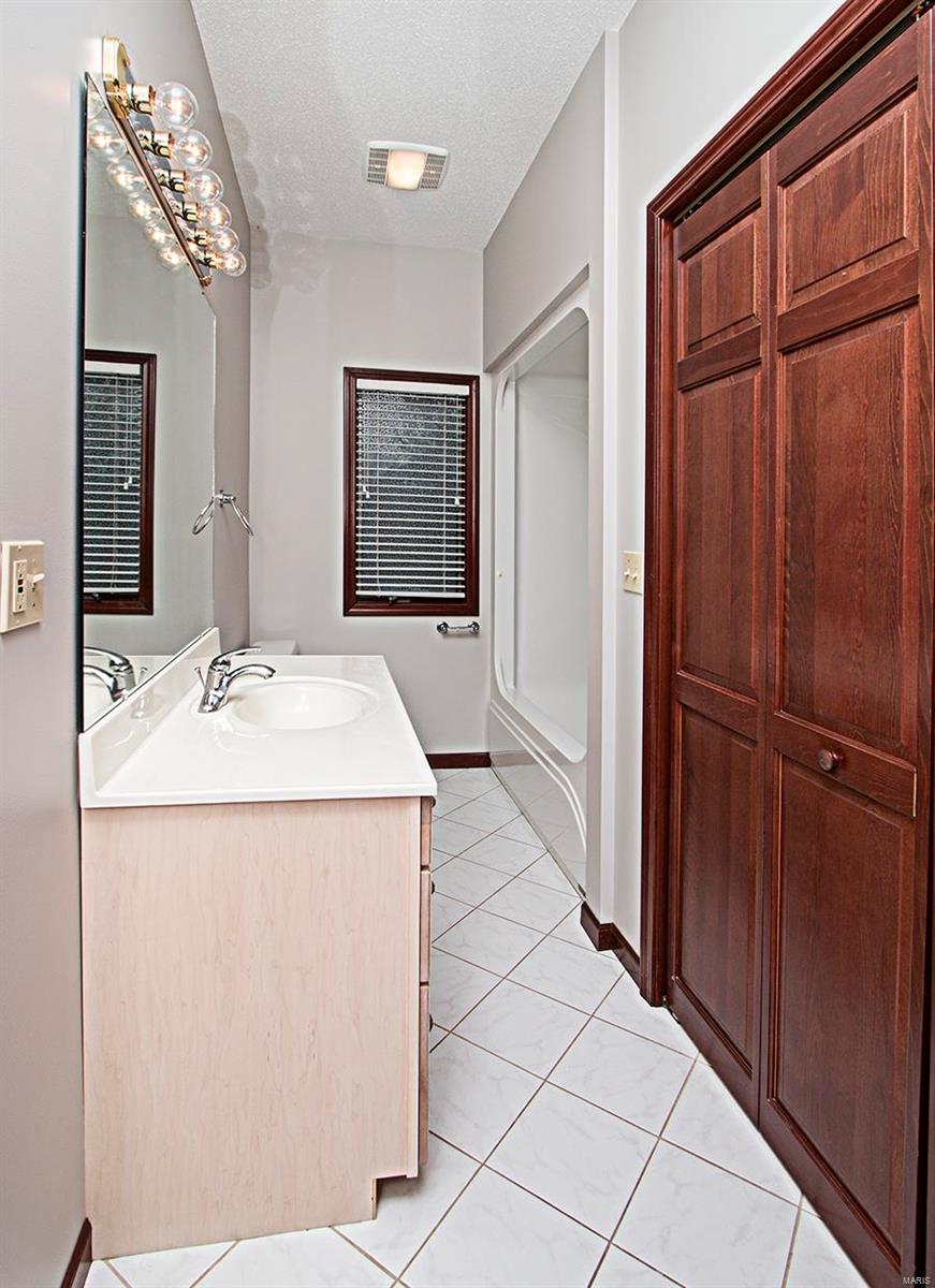 13860 Russland Road Aviston, IL 62216 - Photo 21 of 49 Gallery Image 21