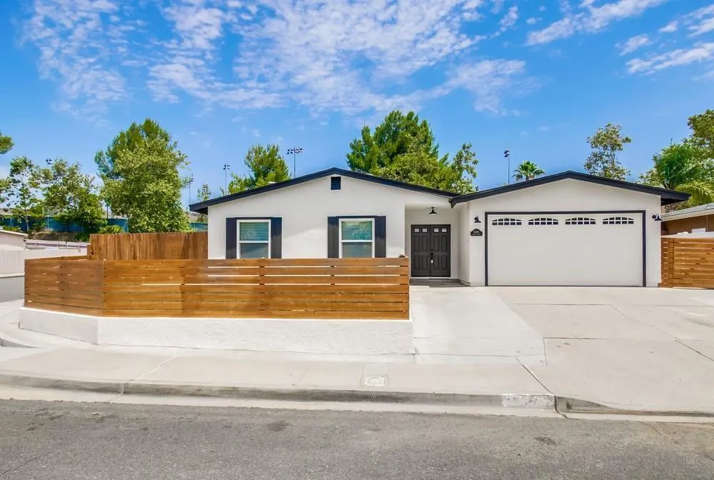 a view of house and outdoor space