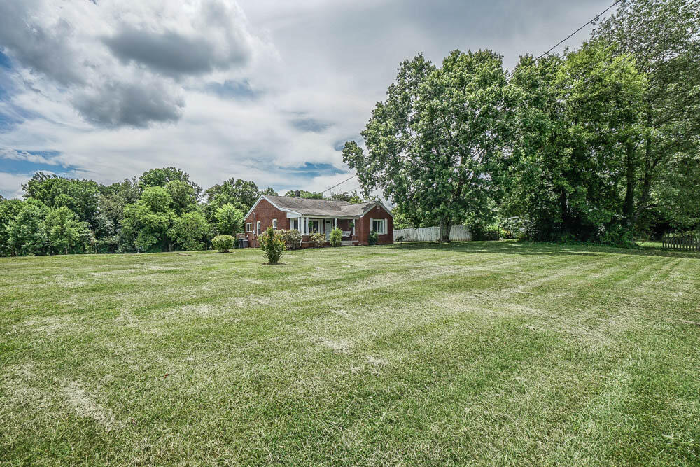 4634 Morganton Road Maryville, TN 37801 - Photo 3 of 36 DSC07045