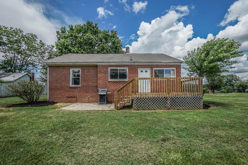 4634 Morganton Road Maryville, TN 37801 - Photo 8 of 36 DSC07059
