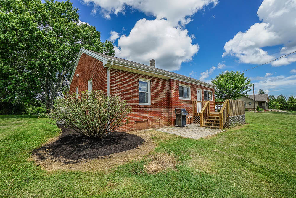 4634 Morganton Road Maryville, TN 37801 - Photo 9 of 36 DSC07053