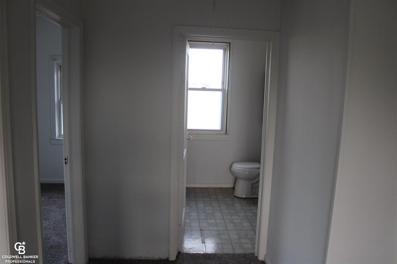 6402 East 10 Mile Road Warren, MI 48091 - Photo 39 of 58 50001506-38.JPG