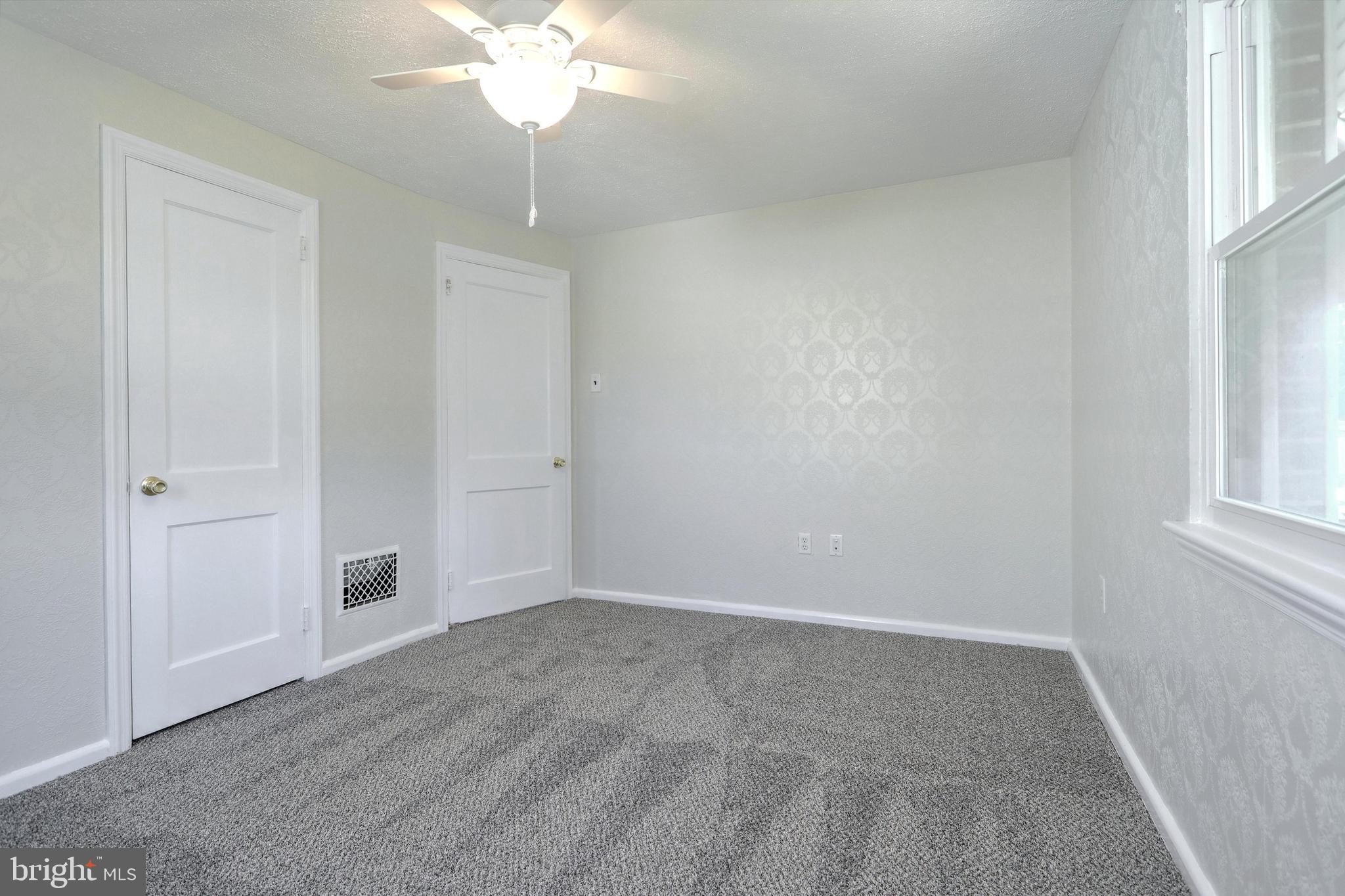 755 Priority Road York, PA 17404 - Photo 4 of 26 Gallery Image 4