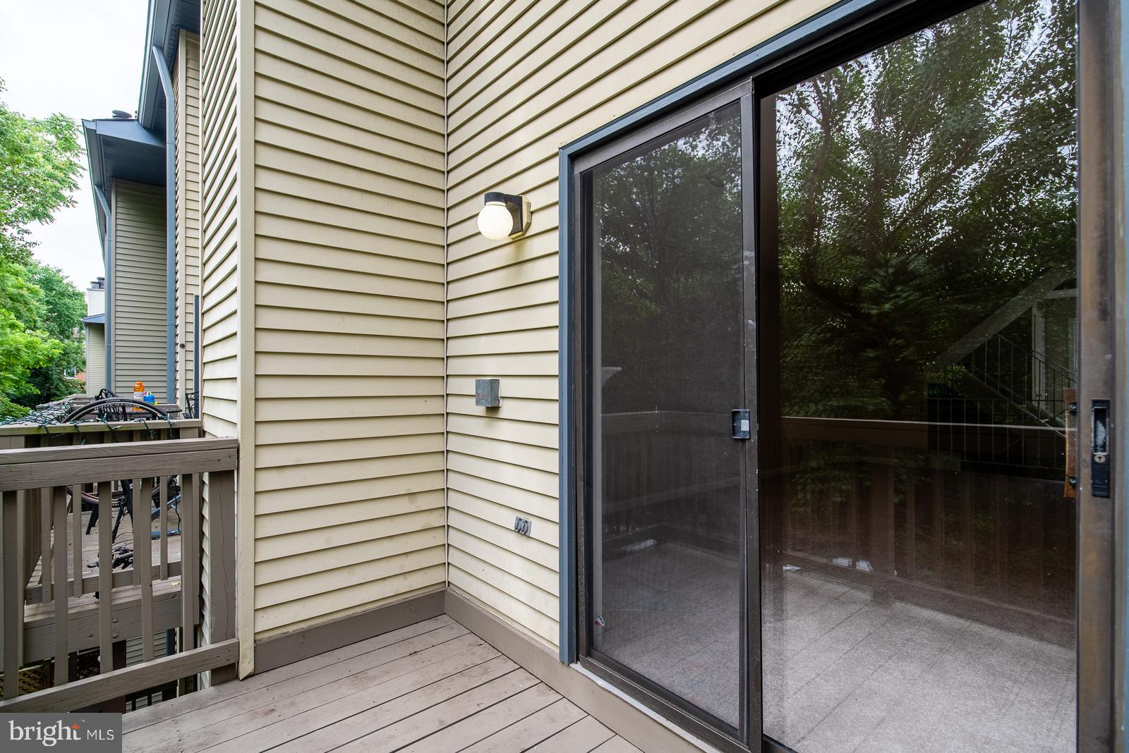 2109 North Rolfe Street, Unit D Arlington, VA 22209 - Photo 11 of 30