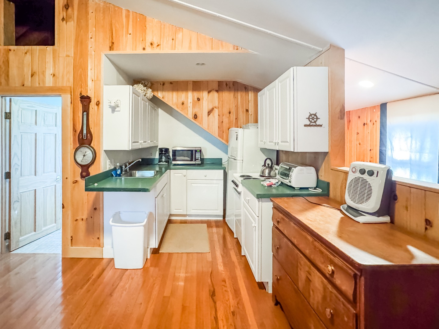 69 School Street Edgartown, MA 02539 - Photo 20 of 23 a very nice looking room with a couch